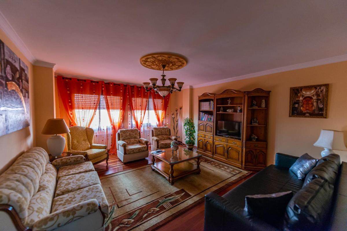 Apartamento Lemavos Monforte De Lemos Extérieur photo